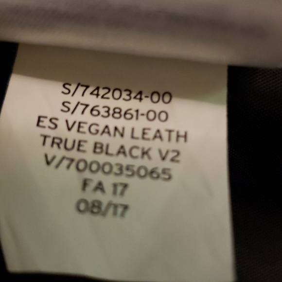 Gap vegan leather jackets - Picture 6 of 9